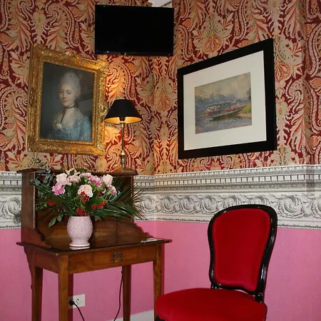 فندق دي نيس باريس