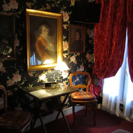 دي نيس فندق