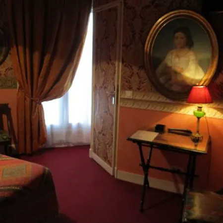 فندق دي نيس 3*