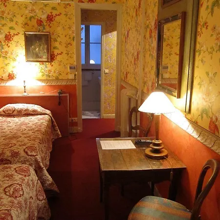 فندق دي نيس 3*